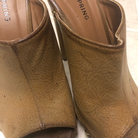 Distressed Stud Clog Mule - Picture 5 of 5